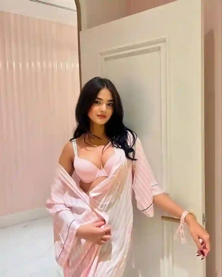 Mumbai Escorts Servce